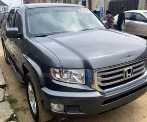 Honda Ridgeline RT 4dr Crew Cab 4WD SB (3.5L 6cyl 5A) 2014 Gray
