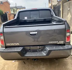 Honda Ridgeline RT 4dr Crew Cab 4WD SB (3.5L 6cyl 5A) 2014 Gray