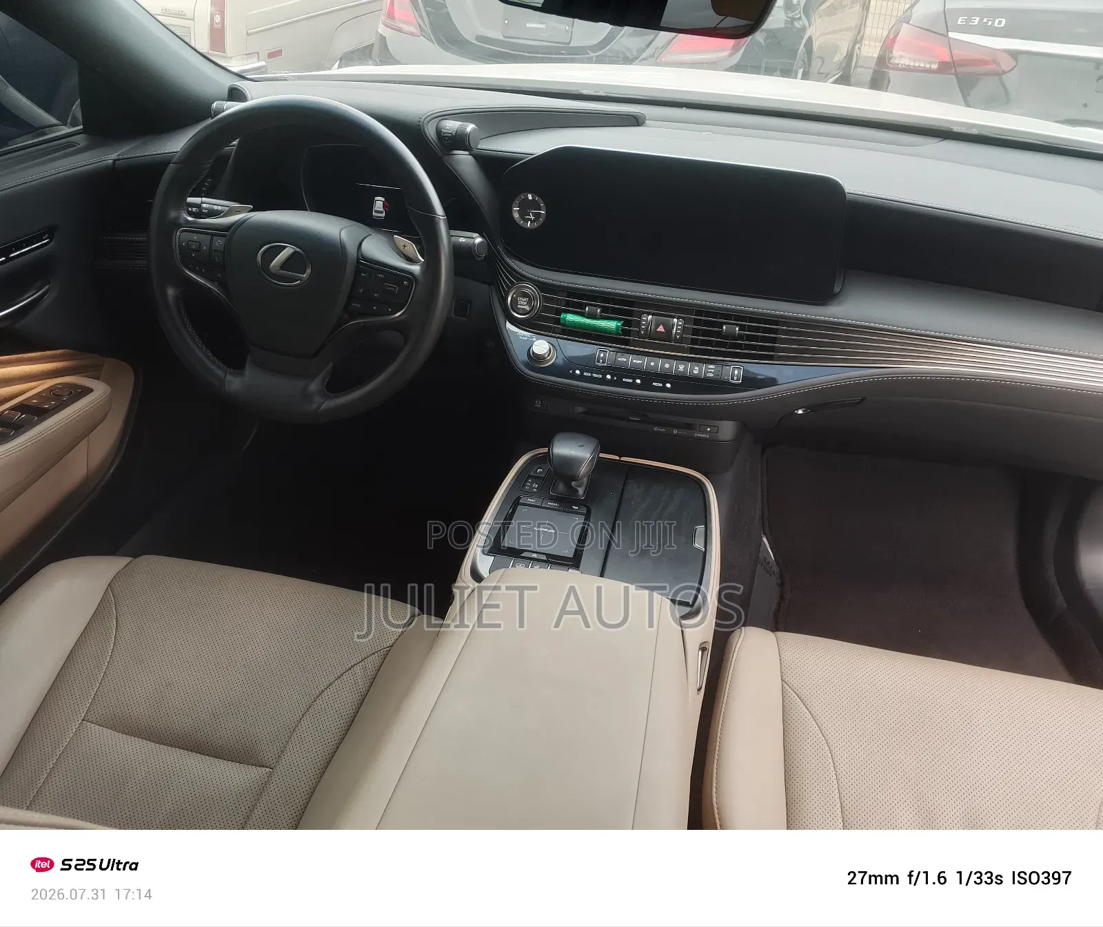 Lexus LS 2023 White