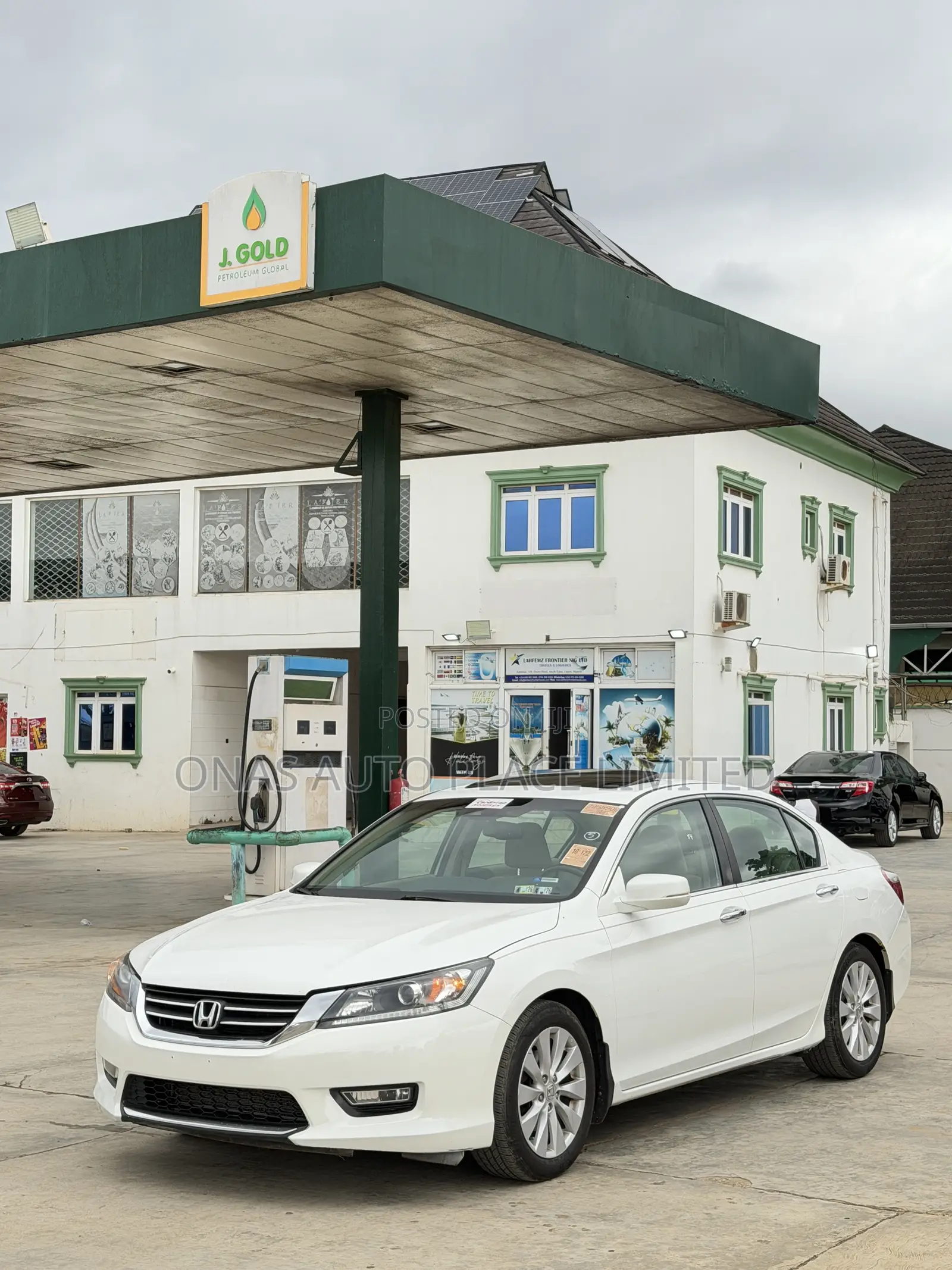 Honda Accord 2013 White