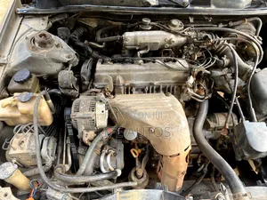 Toyota Camry 2000 Gray