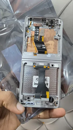Samsung Galaxy Z Flip6 Original Amoled Screen