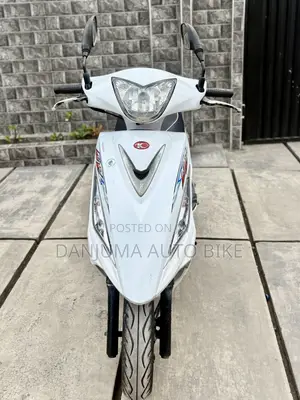 Kymco Xciting 2012 White