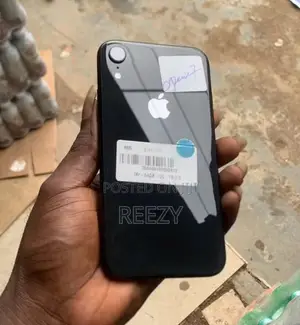 Apple iPhone XR 64 GB Black