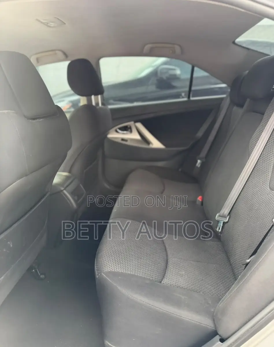 Toyota Camry 2008 Silver