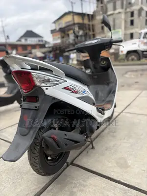Kymco Xciting 2012 White