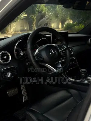 Mercedes-Benz C300 2017 Silver