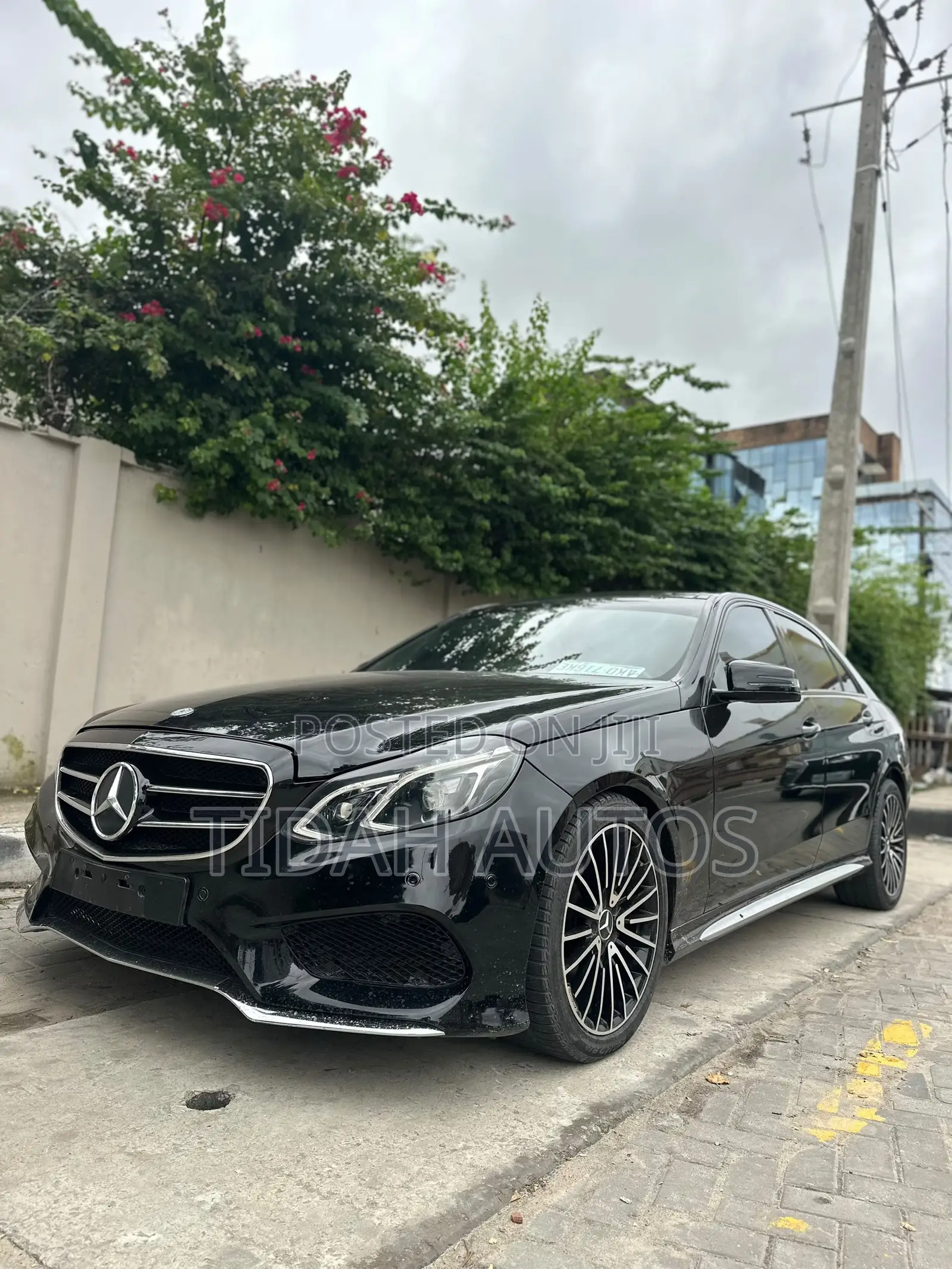 Mercedes-Benz E350 2014 Black