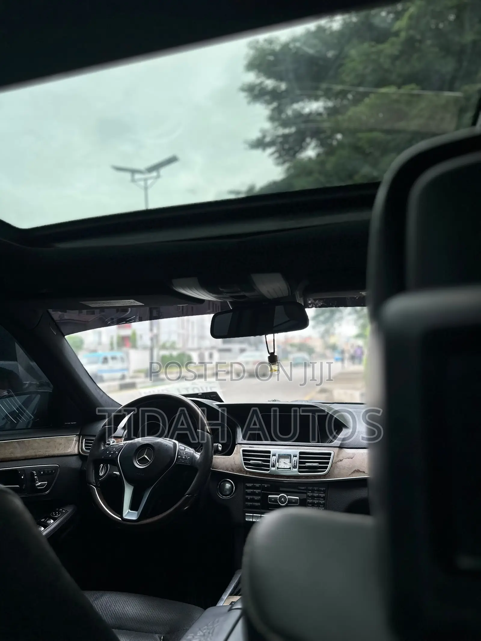 Mercedes-Benz E350 2014 Black