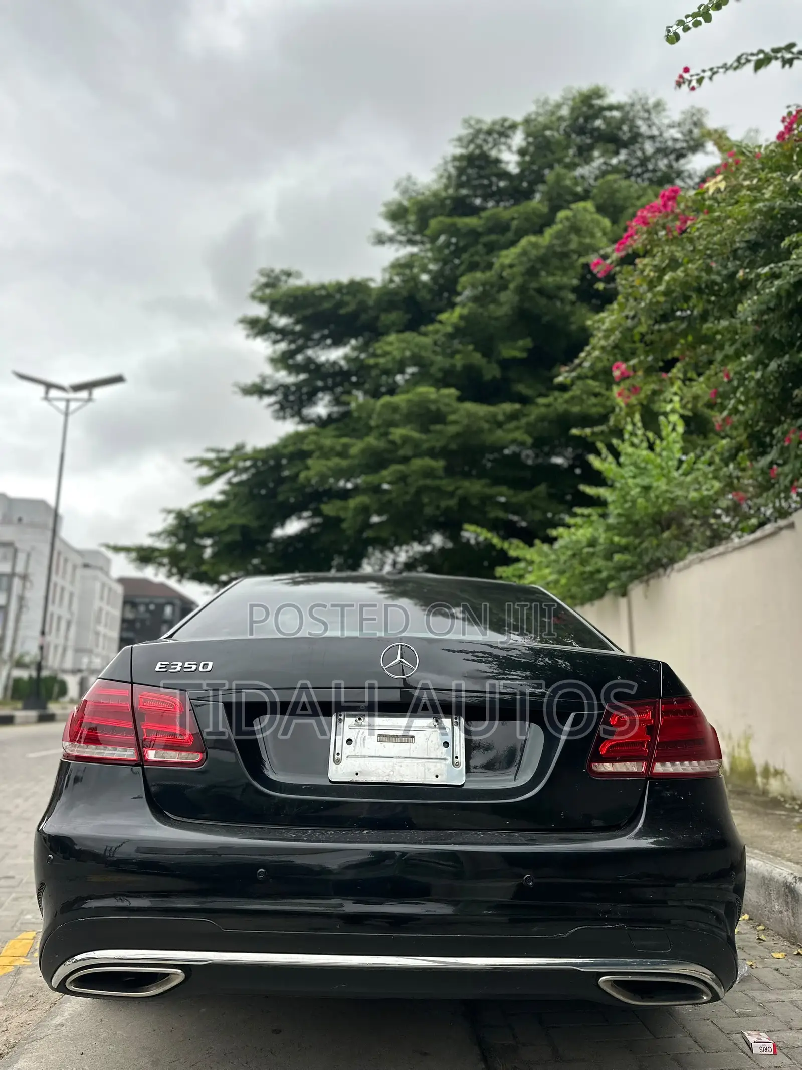 Mercedes-Benz E350 2014 Black
