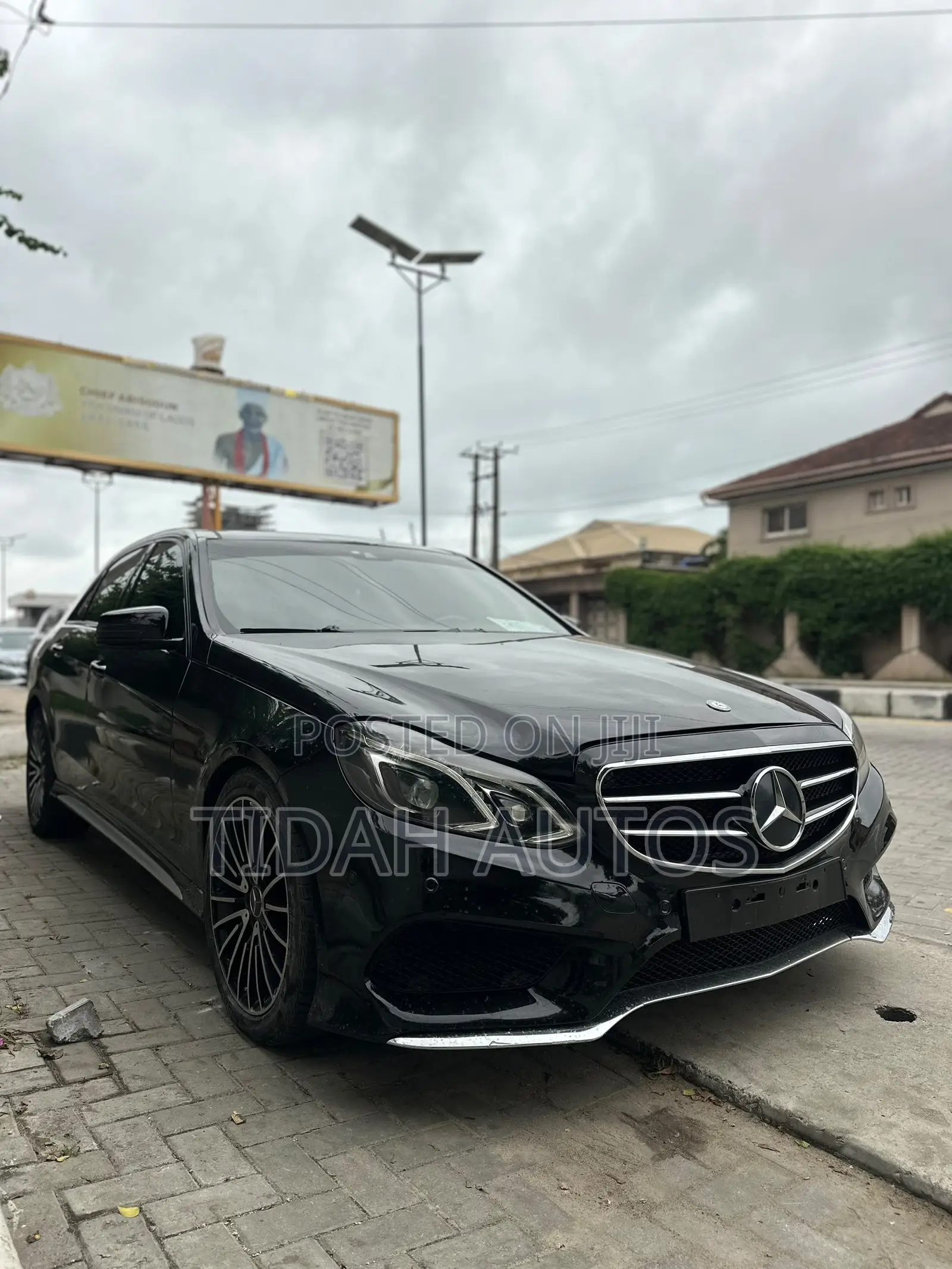 Mercedes-Benz E350 2014 Black