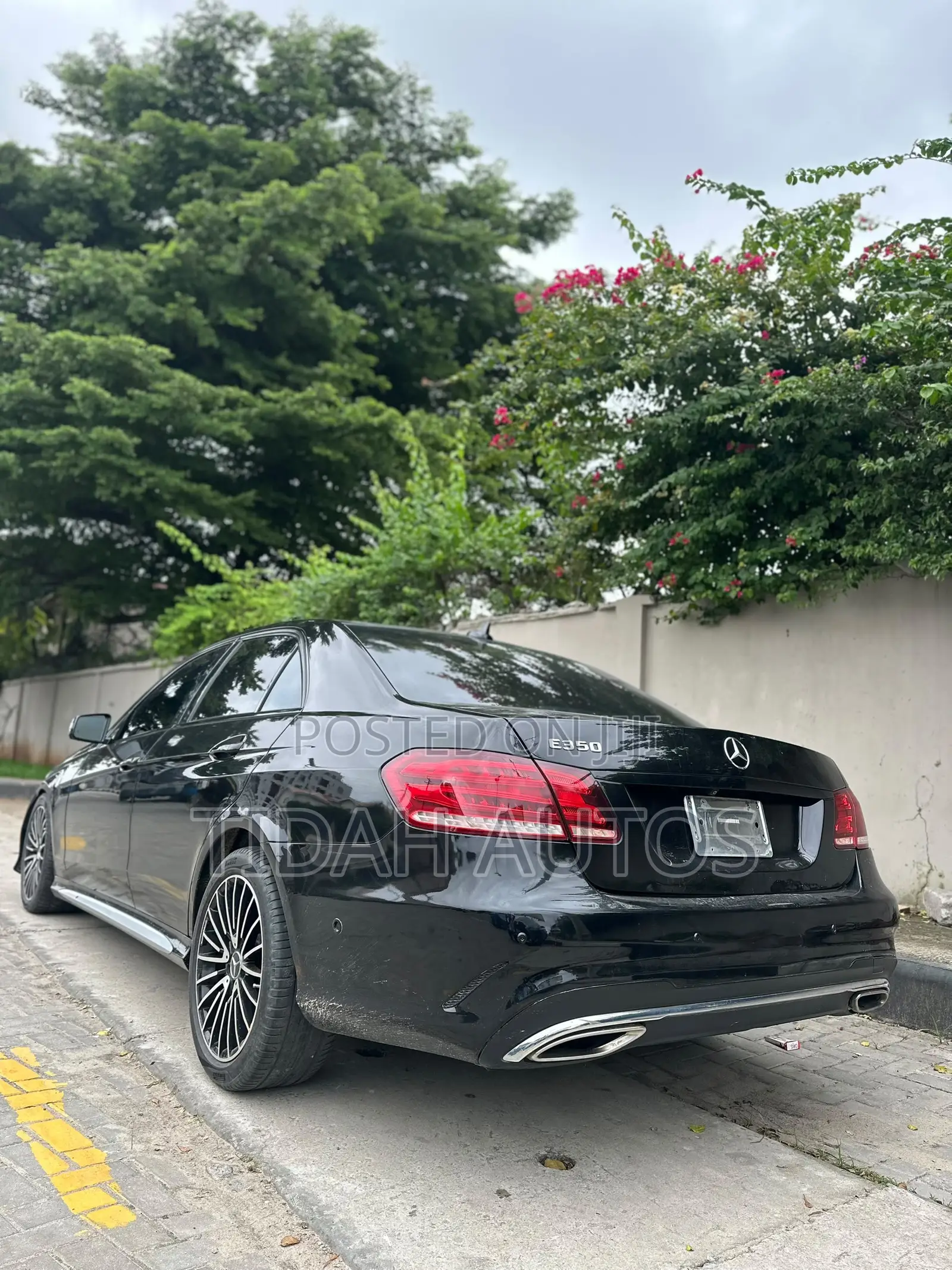 Mercedes-Benz E350 2014 Black