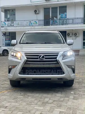 Lexus GX 2016 Silver