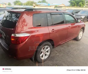 Toyota Highlander 2009 Red