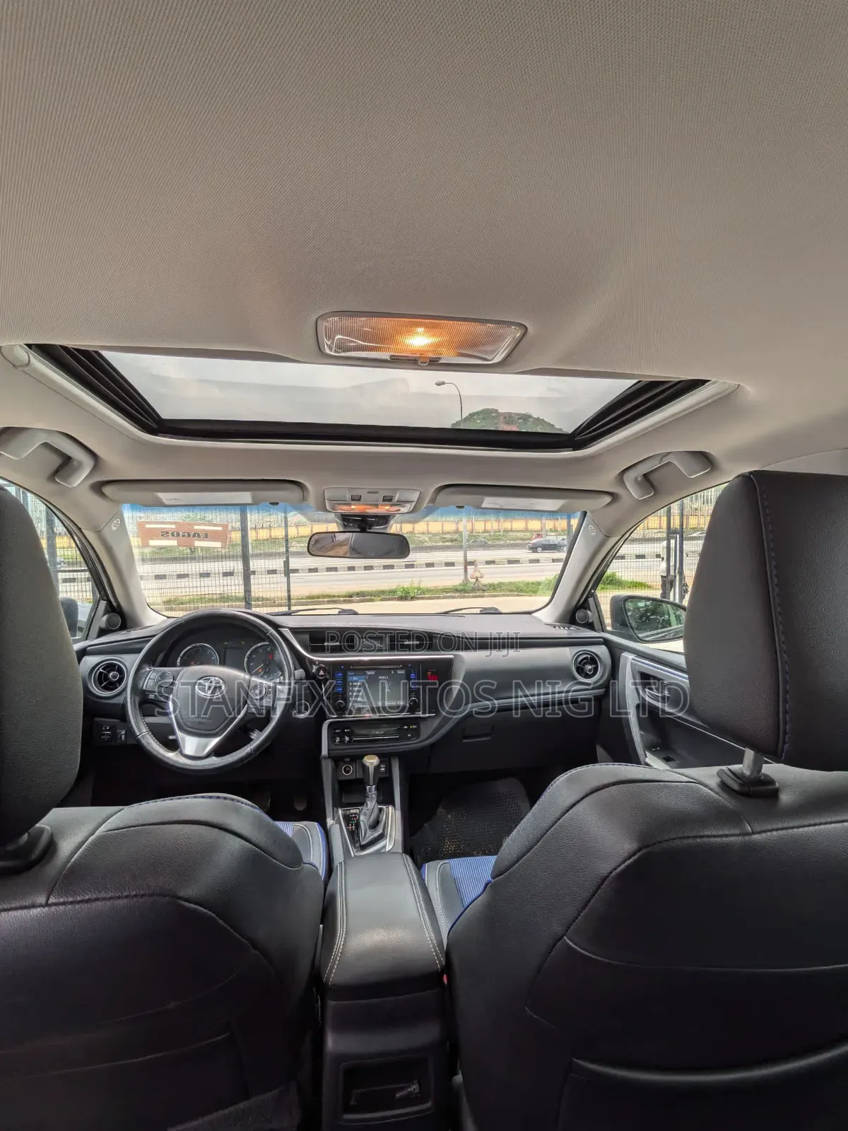 Toyota Corolla 2019 Blue