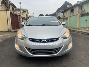 Hyundai Elantra Limited 2012 Silver