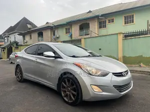 Hyundai Elantra Limited 2012 Silver