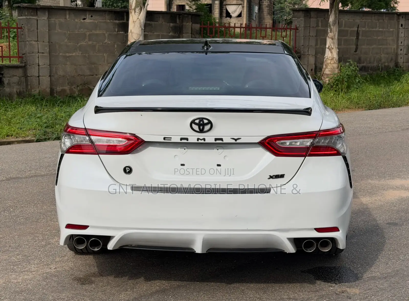 Toyota Camry 2019 White