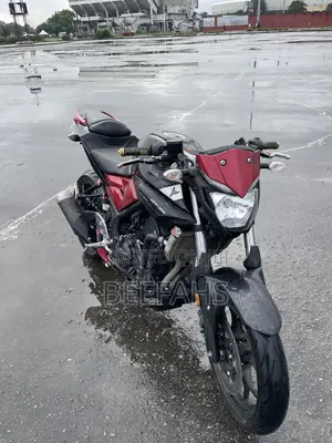 Yamaha 2018 Red