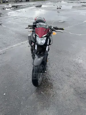 Yamaha 2018 Red