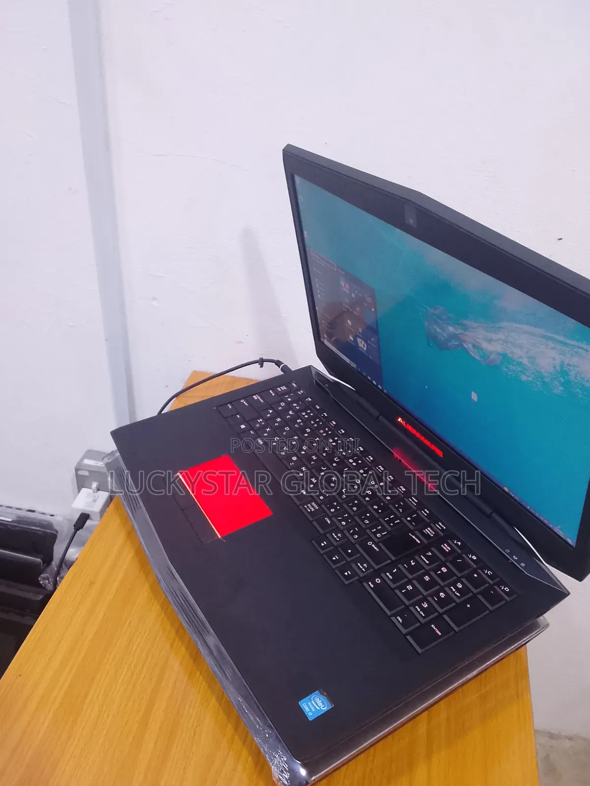 Laptop Alienware 16GB Intel Core i5 SSD 256GB