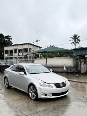 Lexus IS 2010 Silver