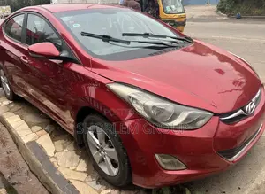 Hyundai Elantra 2008 Red