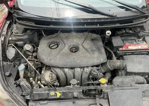 Hyundai Elantra 2008 Red