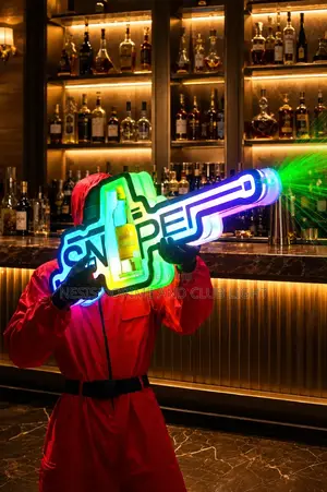 Sniperman Champagne Gun With Laser Light Effect
