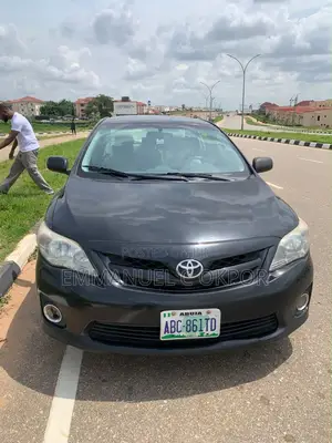Toyota Corolla 2012 Black