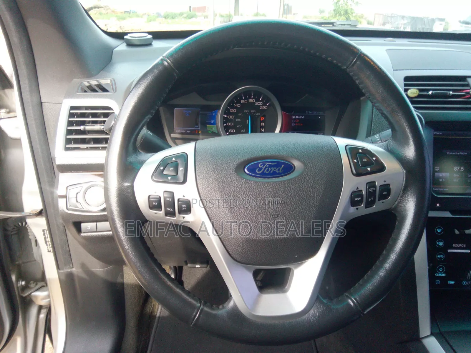 Ford Explorer 2013 Silver