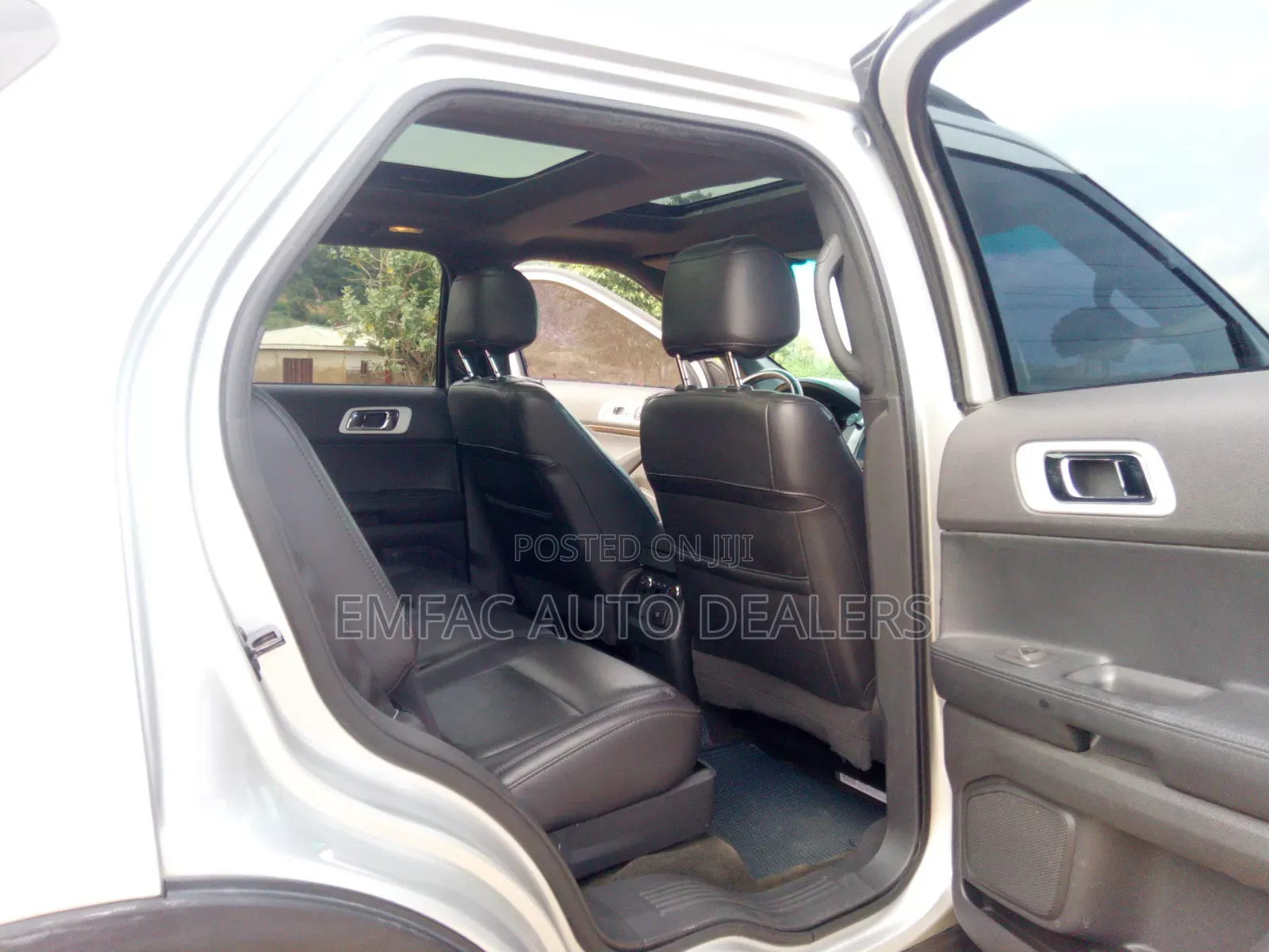 Ford Explorer 2013 Silver