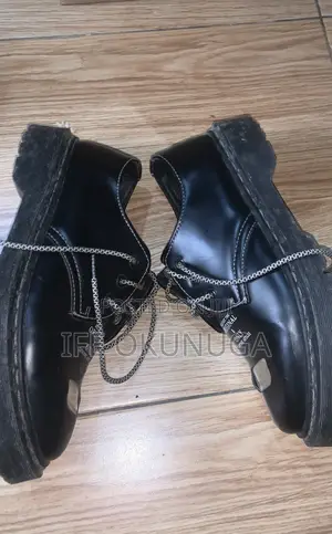 Dr.Martens