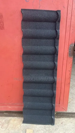 Bond Black