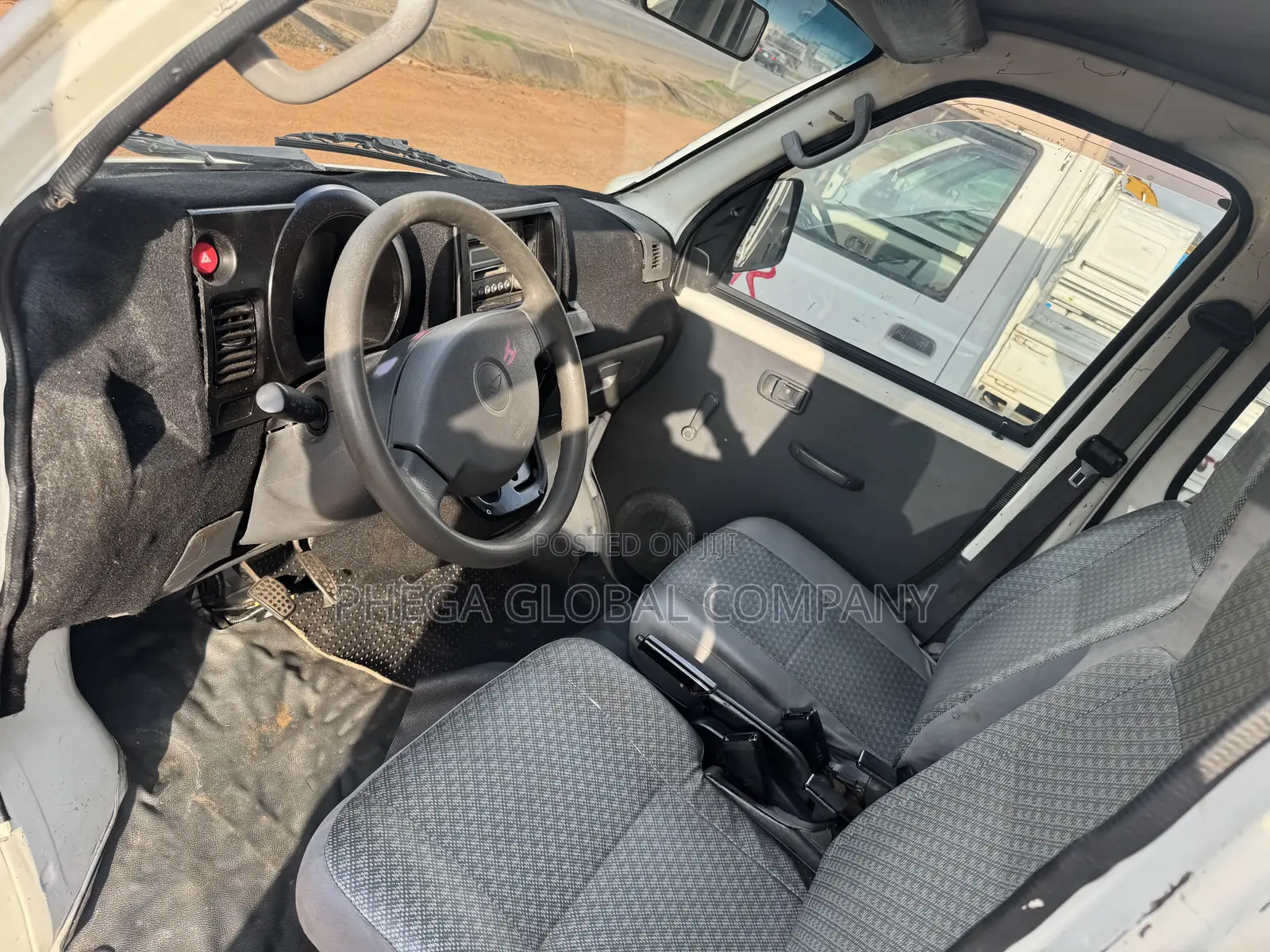 Daihatsu Hijet 2010 White