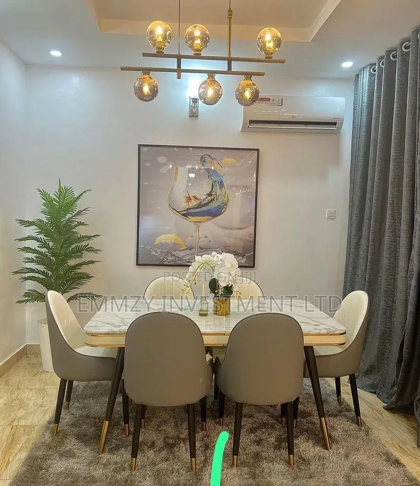 By6 Luxury Dining Table With Chairs