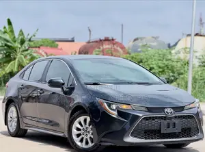 Toyota Corolla XLE 2020 Black