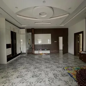 5bdrm Duplex in Estate, Sabon Lugbe for sale