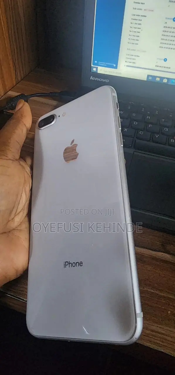 Apple iPhone 8 Plus 64 GB White