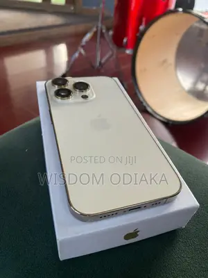 Apple iPhone 14 Pro 256 GB Gold