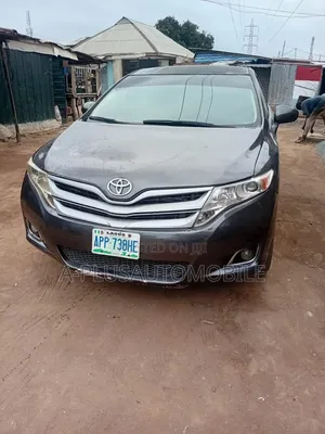Toyota Venza 2010 Gray