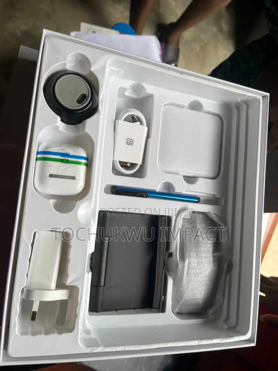 New EE Harrier Tab 8 16 GB
