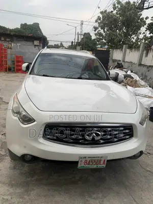 Infiniti I Automatic 2004 White
