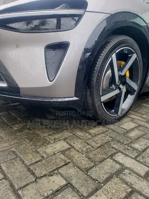 New Xiaomi YU7 2025 Gray