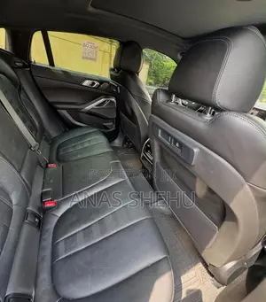 BMW X6 xDrive40i 2021 Black