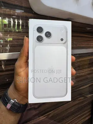New Apple iPhone 17 Pro Max 256 GB Silver