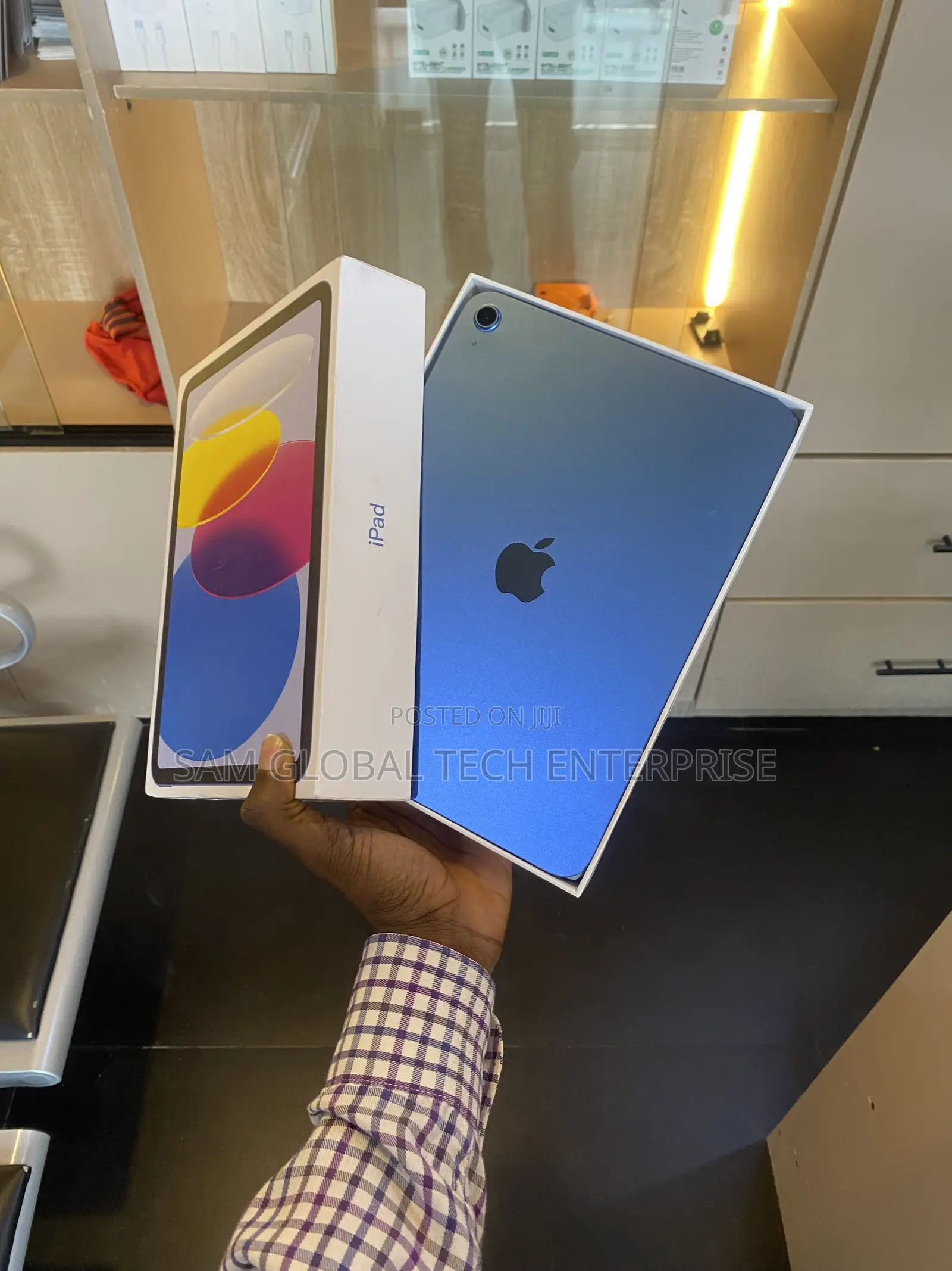 New Apple iPad Wi-Fi 128 GB Blue