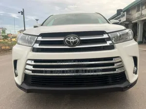 Toyota Highlander Limited Platinum 4x4 V6 (3.5L 6cyl 8A) 2018 White