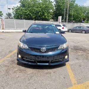 Toyota Camry 2014 Blue
