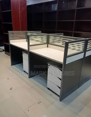 4 Seaters Work Station